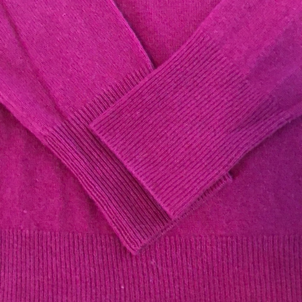 Cashmere sweater - Picture 3 of 3